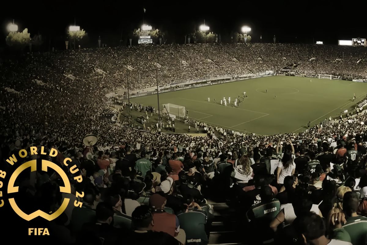 Rose-Bowl-Stadium.jpg